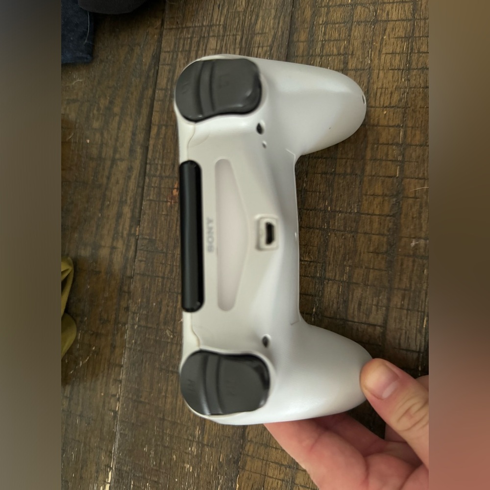 PS4 remote